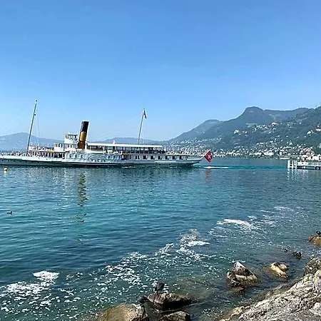 Du Quai 3* Villeneuve