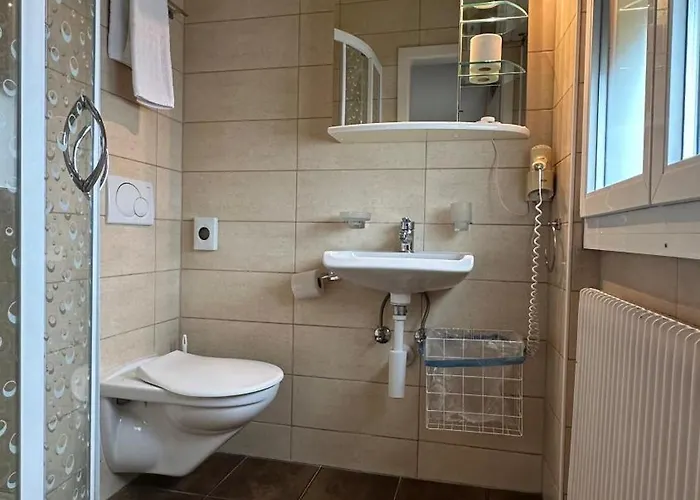 Du Quai Вильнёв