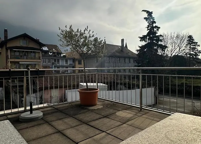 Inn Du Quai Villeneuve